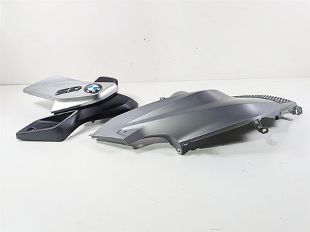 2016 BMW R1200 GS K50 Right Tank Side Main Fairing Emblem Set 46638533680 {{ shop.shopifyCountryName }} - Mototech271