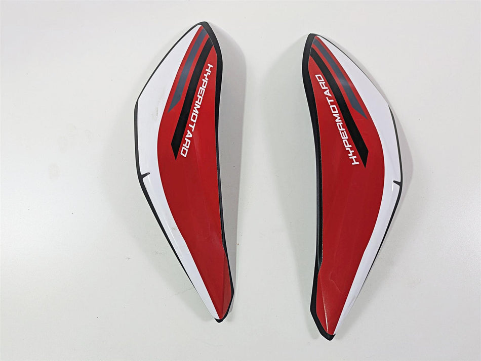 2022 Ducati Hypermotard 950 Rear Upper Tail Side Cover Fairing Set 48019543A {{ shop.shopifyCountryName }} - Mototech271
