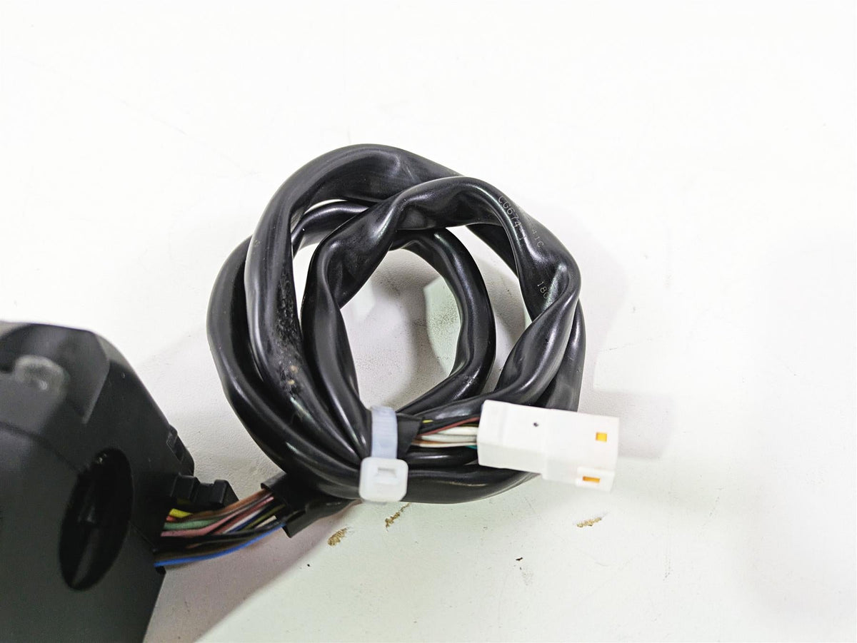 2019 Ducati Supersport 939 S Left Hand Turn Signal Control Switch 65110241C {{ shop.shopifyCountryName }} - Mototech271