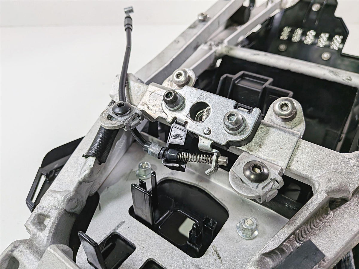 2018 Aprilia RSV4 RR Straight Rear Subframe Sub Frame 2B003589 {{ shop.shopifyCountryName }} - Mototech271