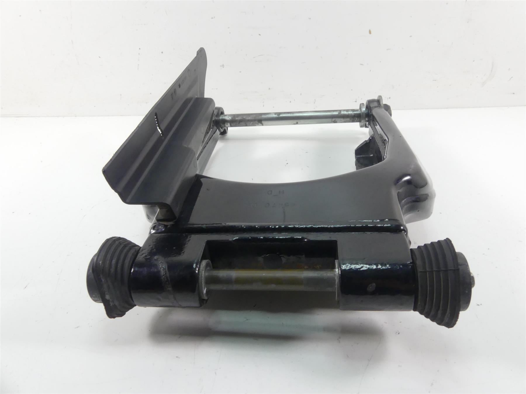 2012 Harley Touring FLHTK Electra Glide Swingarm Swing Arm Axle 47549-09A {{ shop.shopifyCountryName }} - Mototech271