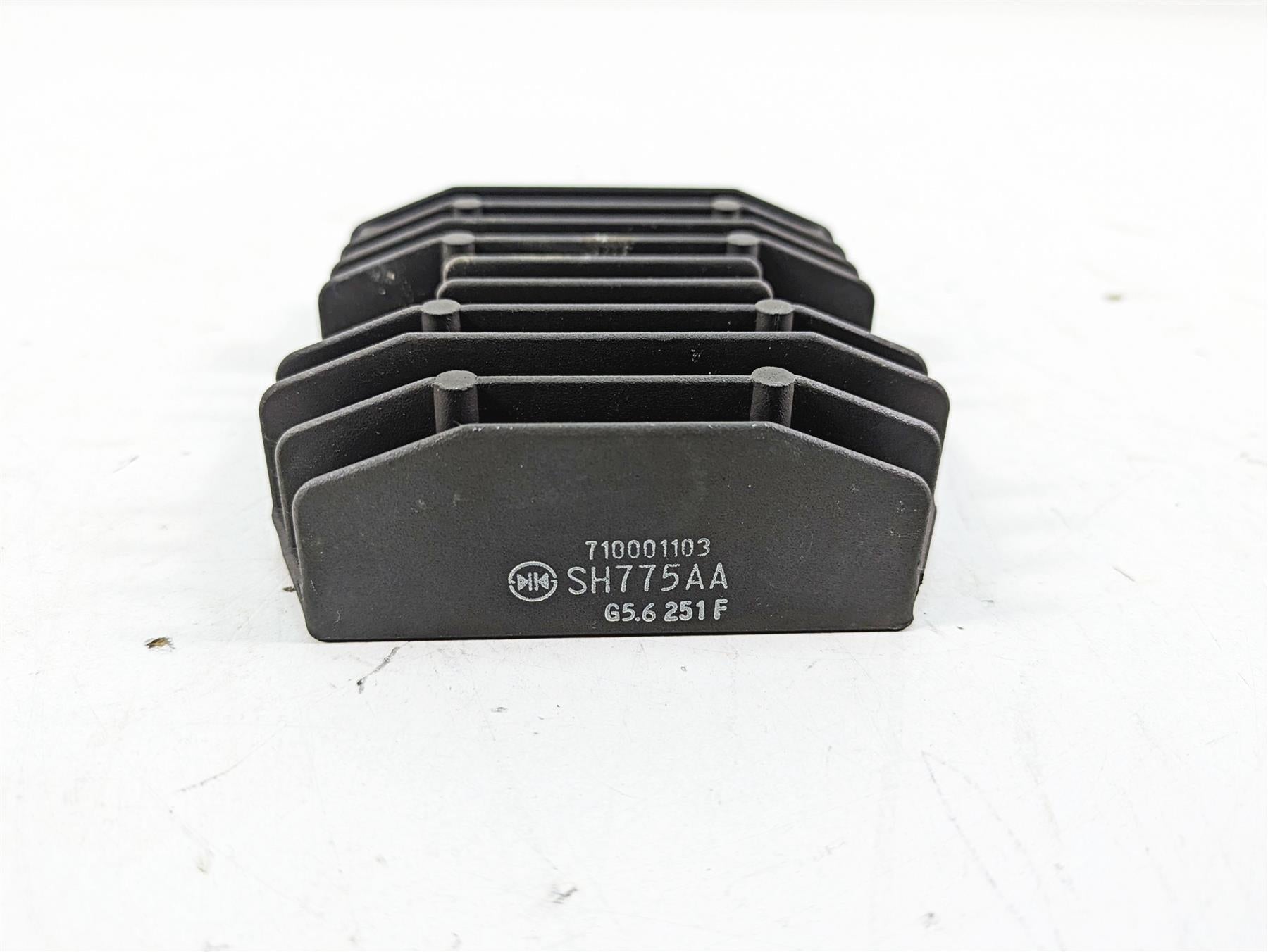 2016 Sea-Doo Spark 900 Rectifier Voltage Regulator SH775AA 710001103 {{ shop.shopifyCountryName }} - Mototech271