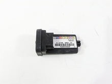 Load image into Gallery viewer, 2016 Harley VRSCDX Night Rod Tsm Turn Signal Flasher Module 68921-07 | Mototech271
