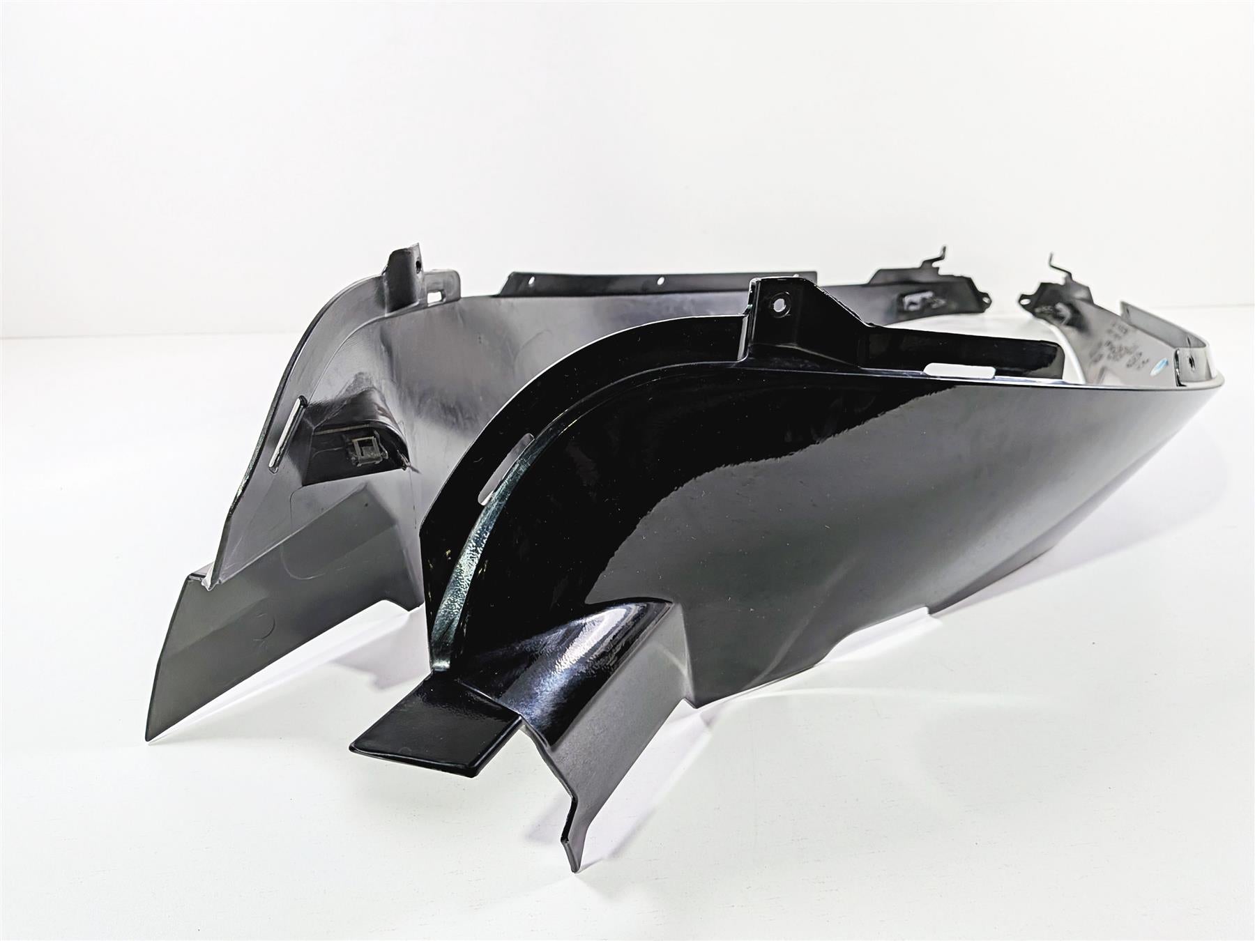 2013 Victory Vision Tour Left Right Saddlebag Cover Lid Set 5437638 5437637 {{ shop.shopifyCountryName }} - Mototech271