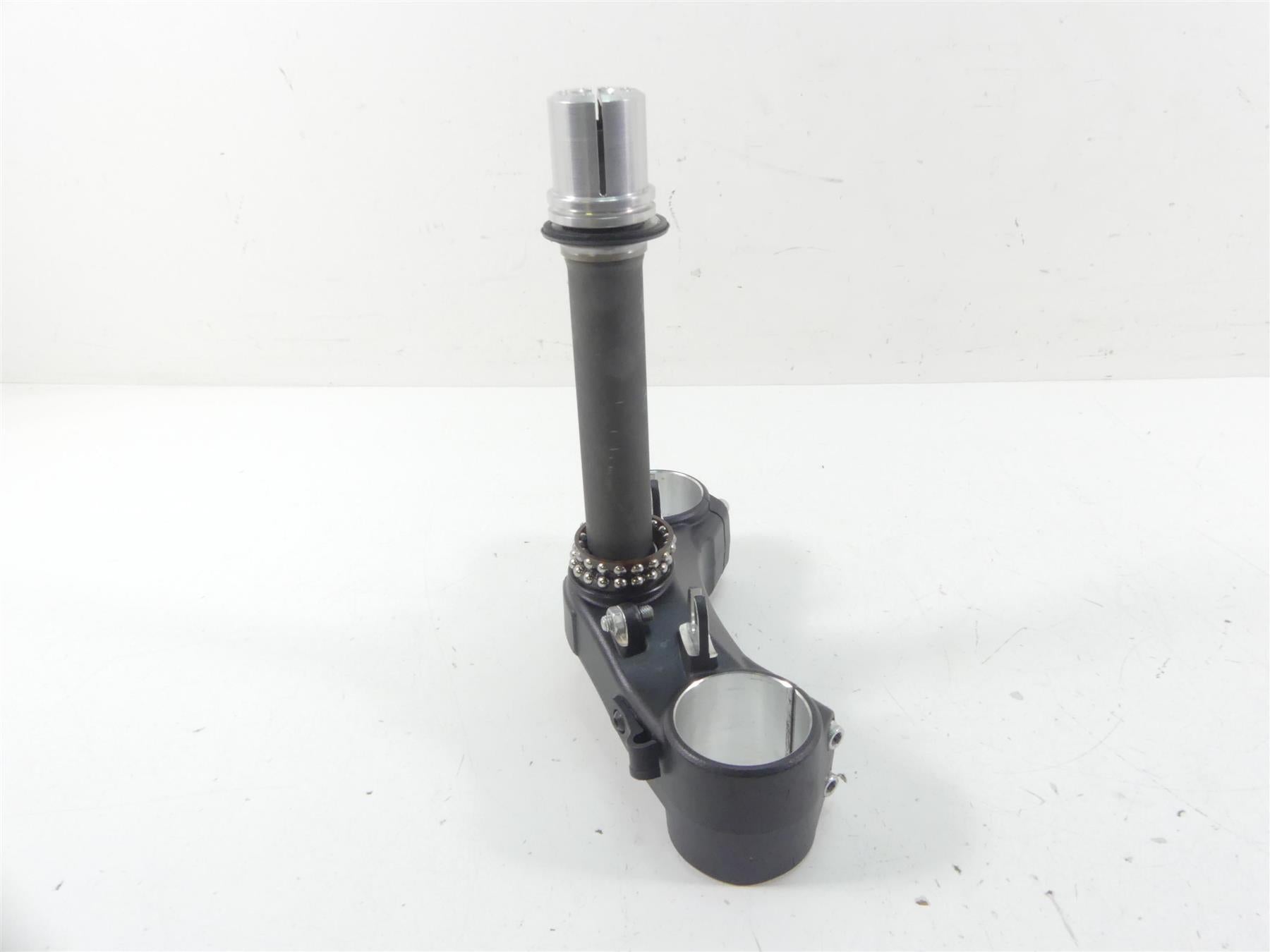 2017 Ducati Monster 1200 S Lower Triple Tree Ohlins Steering Yoke 342P0972AB {{ shop.shopifyCountryName }} - Mototech271
