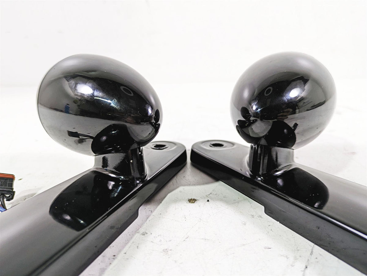 2015 Harley Touring FLHXS Street Glide Front Led Blinker & Mount Set 68000036 {{ shop.shopifyCountryName }} - Mototech271