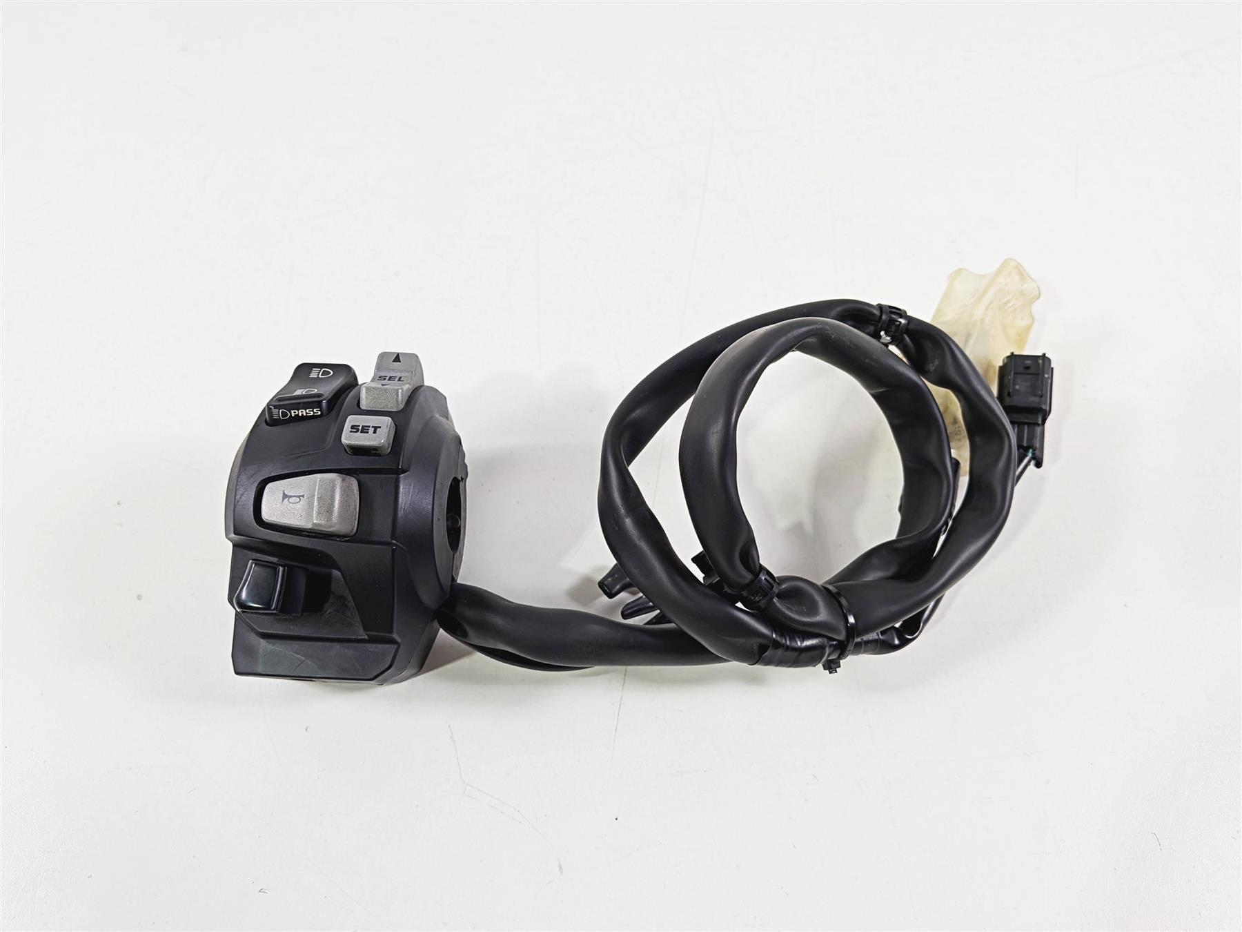 2017 Honda CRF1000 Africa Twin Left Hand Control Switch Set Light 35200-MJP-G82-Mototech271