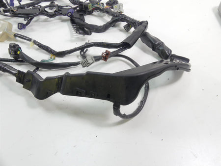 2021 Honda CBR600RR Main Wiring Harness Loom - No Cuts 32100-MJC-L10 {{ shop.shopifyCountryName }} - Mototech271