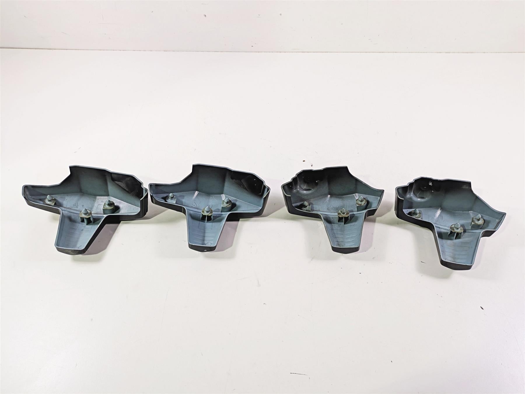 2019 Suzuki M109R VZR1800 Boulevard Cylinderhead Cover Set Black 11174-48G20 {{ shop.shopifyCountryName }} - Mototech271