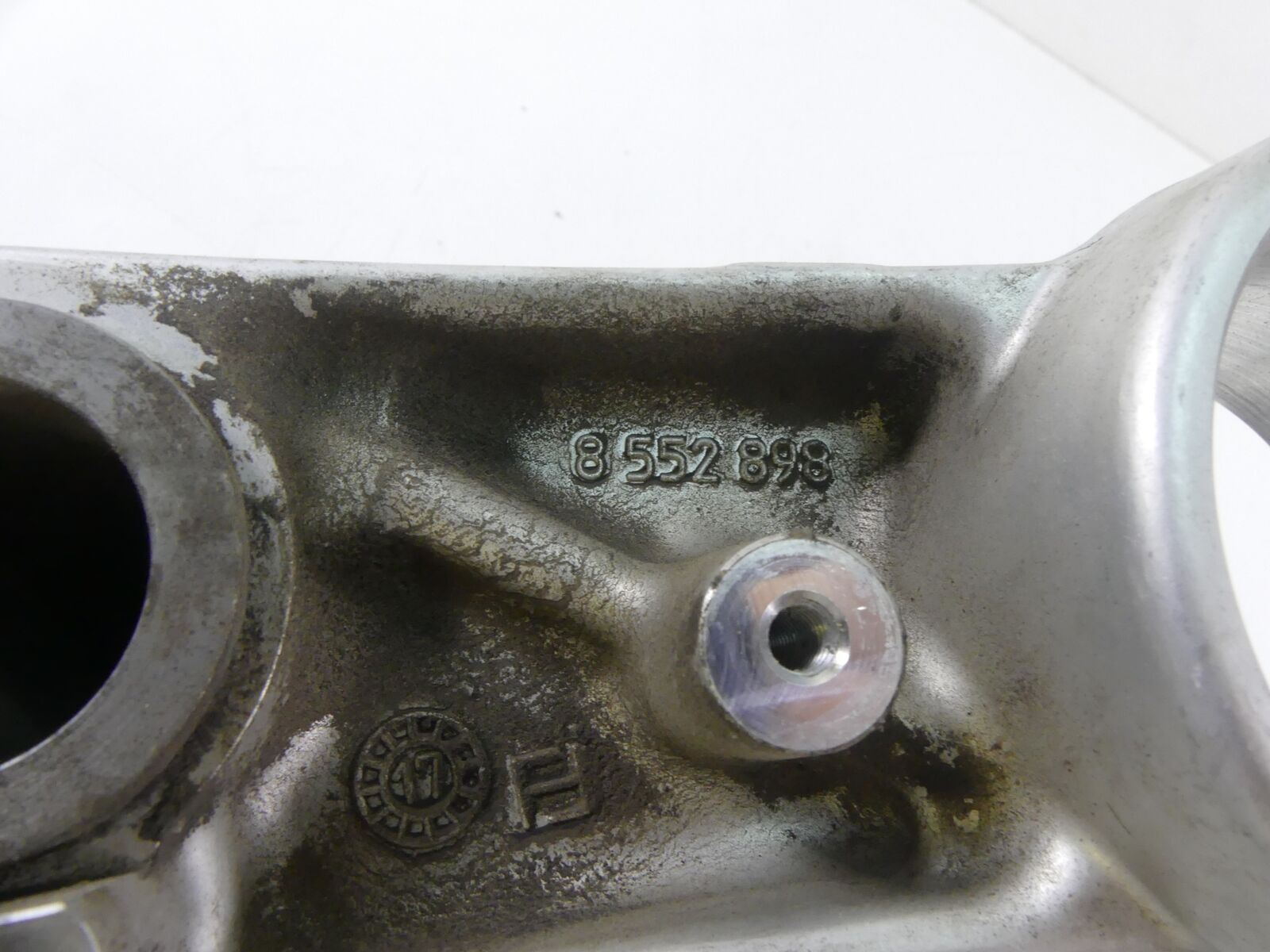 2018 BMW S1000XR K49 Lower Triple Tree Steering Yoke - 58mm 8552898 31428552900 {{ shop.shopifyCountryName }} - Mototech271