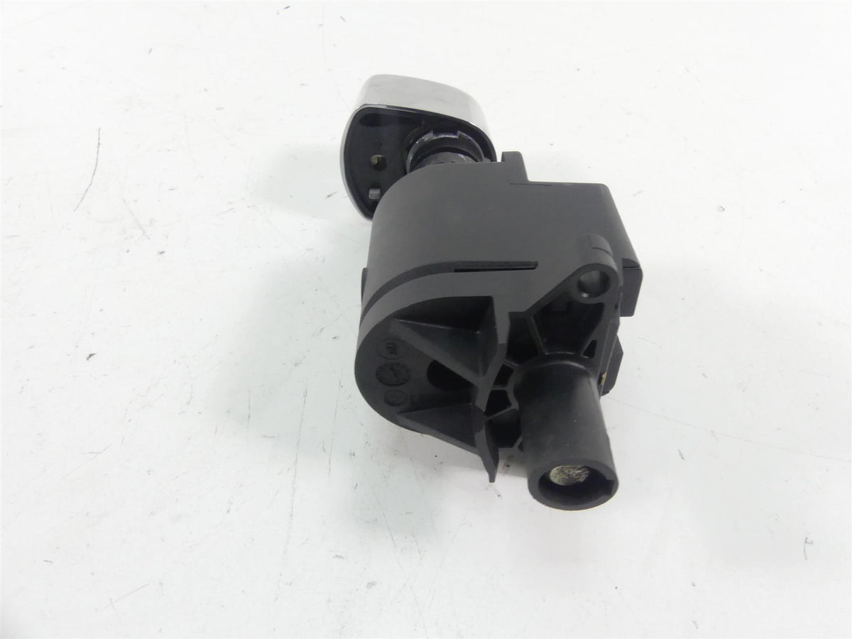 2012 Harley Touring FLHTK Electra Glide Ignition Switch - Vin 71572-06 {{ shop.shopifyCountryName }} - Mototech271