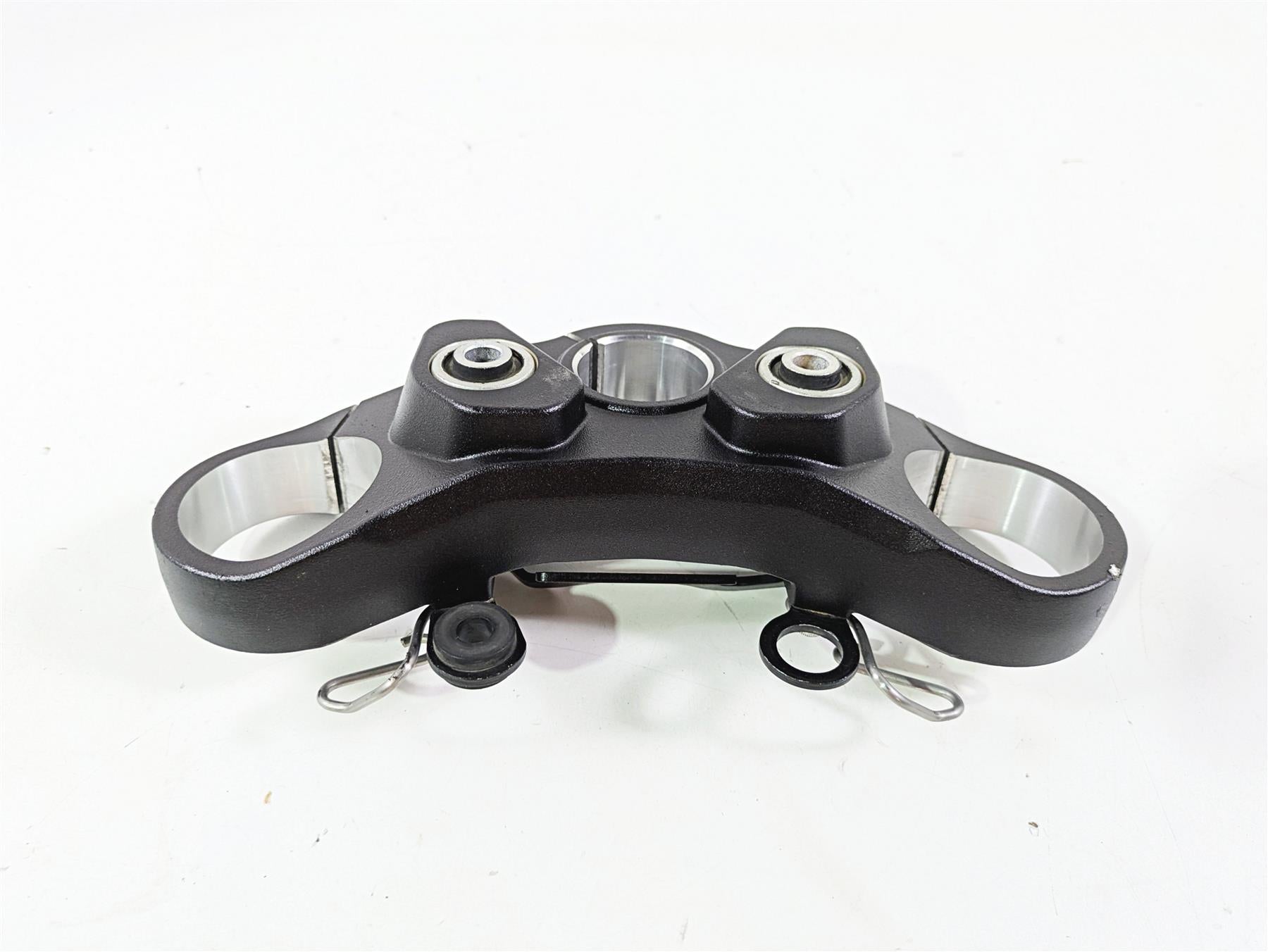 2016 Ducati Monster 1200 S Upper Triple Tree Steering Clamp 34111001AC {{ shop.shopifyCountryName }} - Mototech271