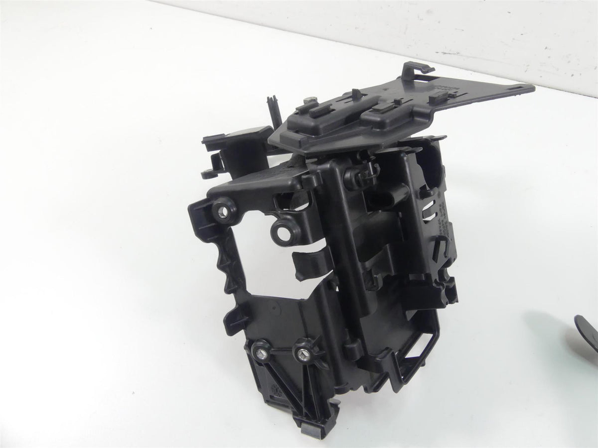 2018 Harley FXBRS Softail Breakout All Electrical Carrier Mount Holder Set 69201632 {{ shop.shopifyCountryName }} - Mototech271