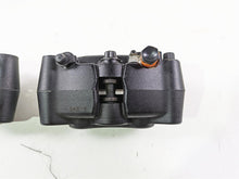 Load image into Gallery viewer, 2015 Harley FXDF Dyna Fat Bob Front Brake Caliper Set 41300001 41300002
