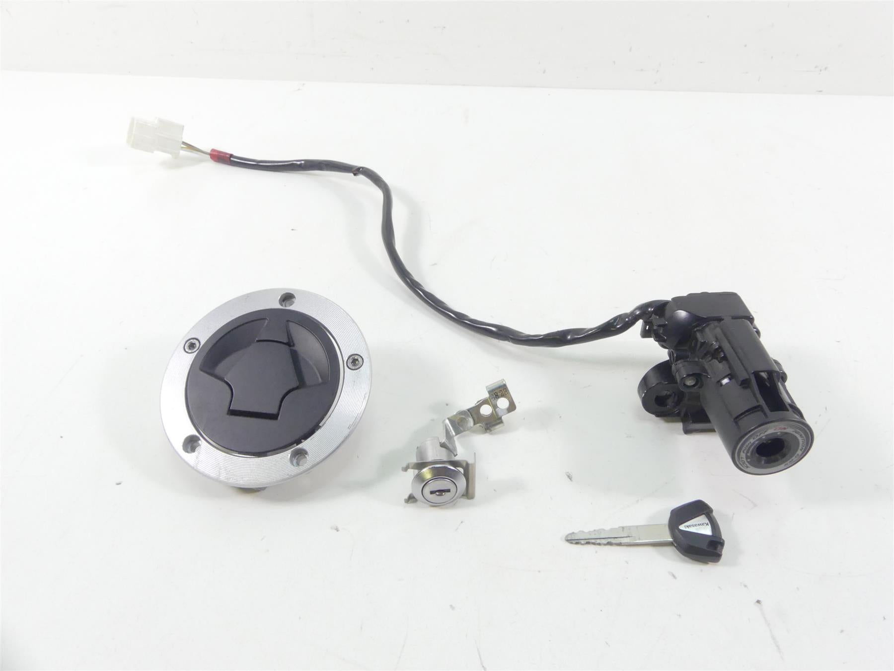 2019 Kawasaki ZX1400 ZX-14R Ninja Ignition Switch Key Lock Set 27048-5013 | Mototech271
