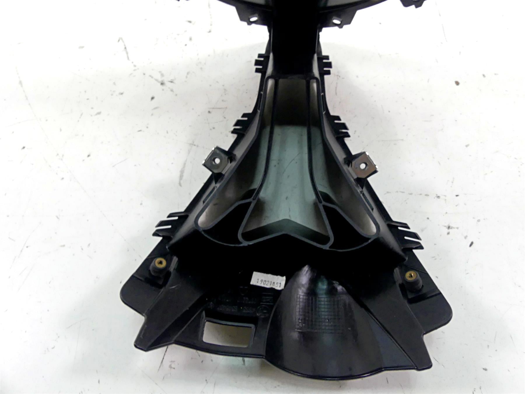 2018 BMW S1000RR K46 Center Nose Air Inlet Scoop Fairing Cover 46638546437 {{ shop.shopifyCountryName }} - Mototech271