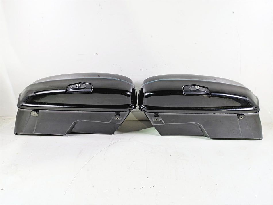 2004 Yamaha XVZ1300 Royal Star Left Right Saddlebag Set 4XY-Y2843-1C-P0 {{ shop.shopifyCountryName }} - Mototech271