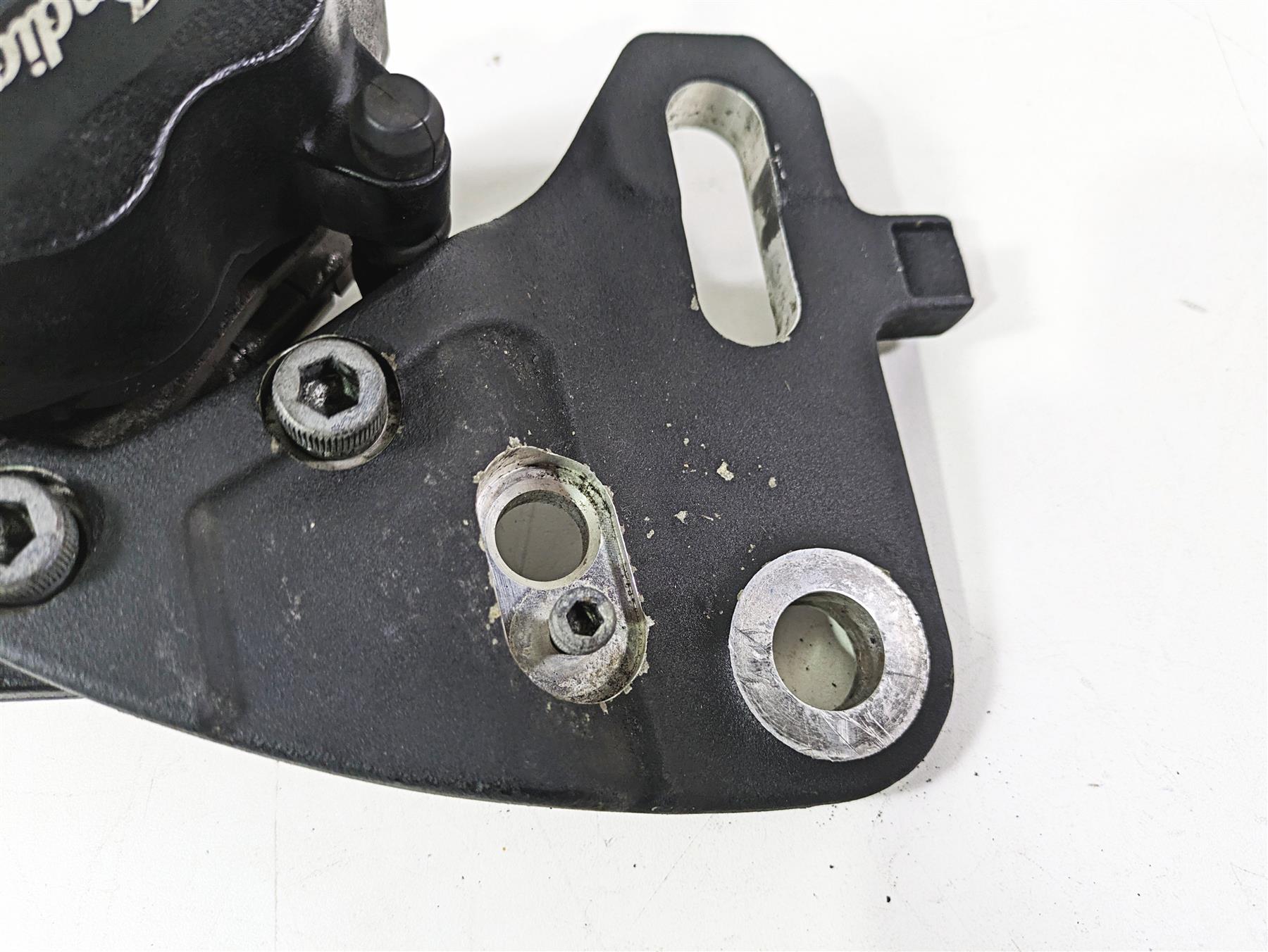 2018 Indian Chieftain Dark Horse Rear Brake Caliper & Mount 1912006 {{ shop.shopifyCountryName }} - Mototech271