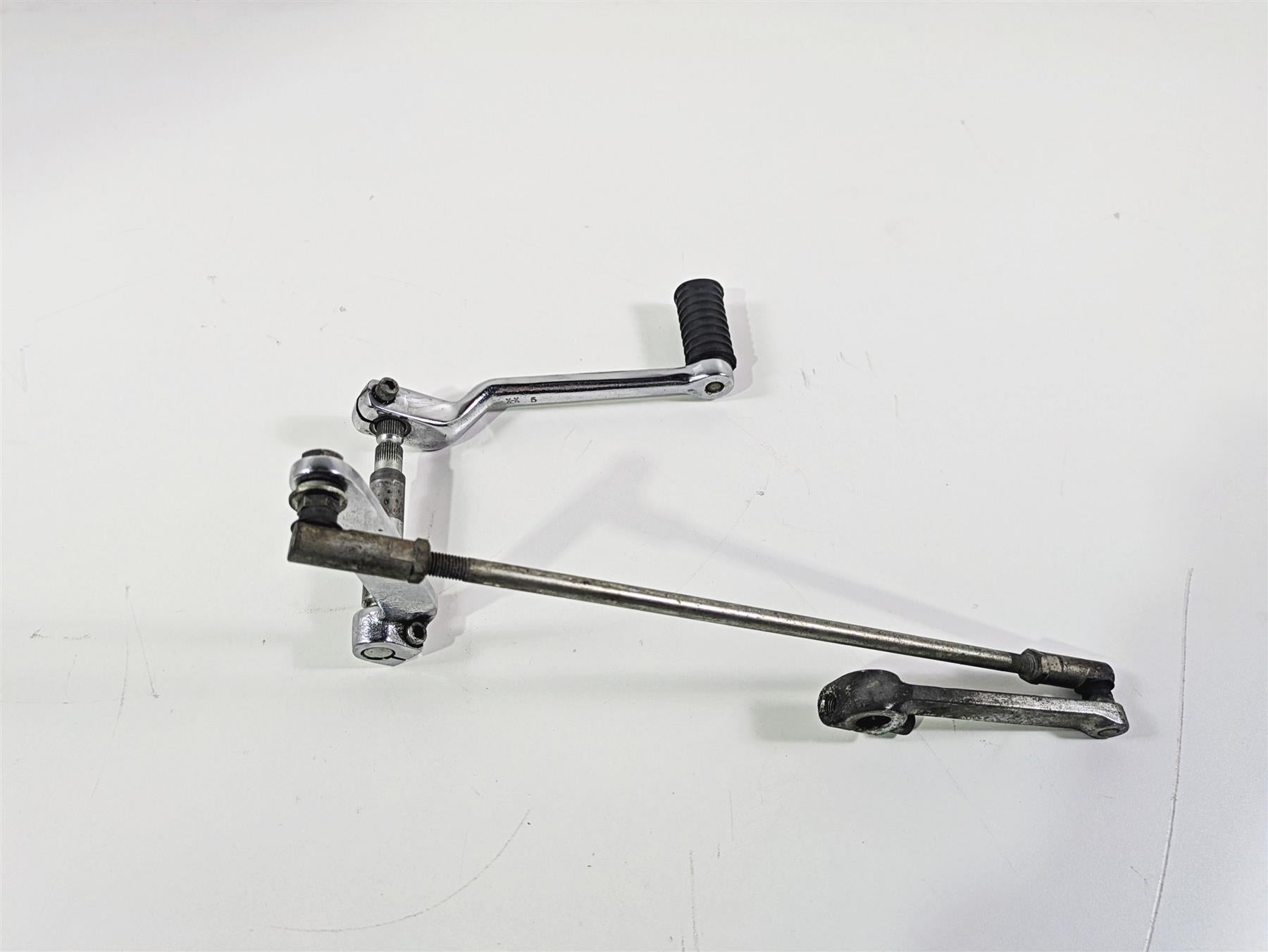 1996 Harley Touring FLHTCUI Electra Glide Shift Lever Shifter Pedal Set 33895-82 {{ shop.shopifyCountryName }} - Mototech271