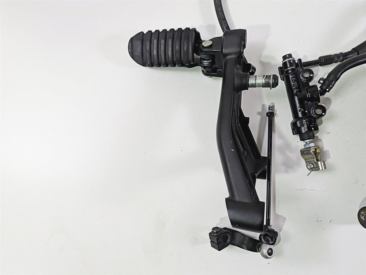 2021 Honda CMX500 Rebel Left Right Foot Peg Rest Set 50600-K87-A00 50700-K87-A00 {{ shop.shopifyCountryName }} - Mototech271