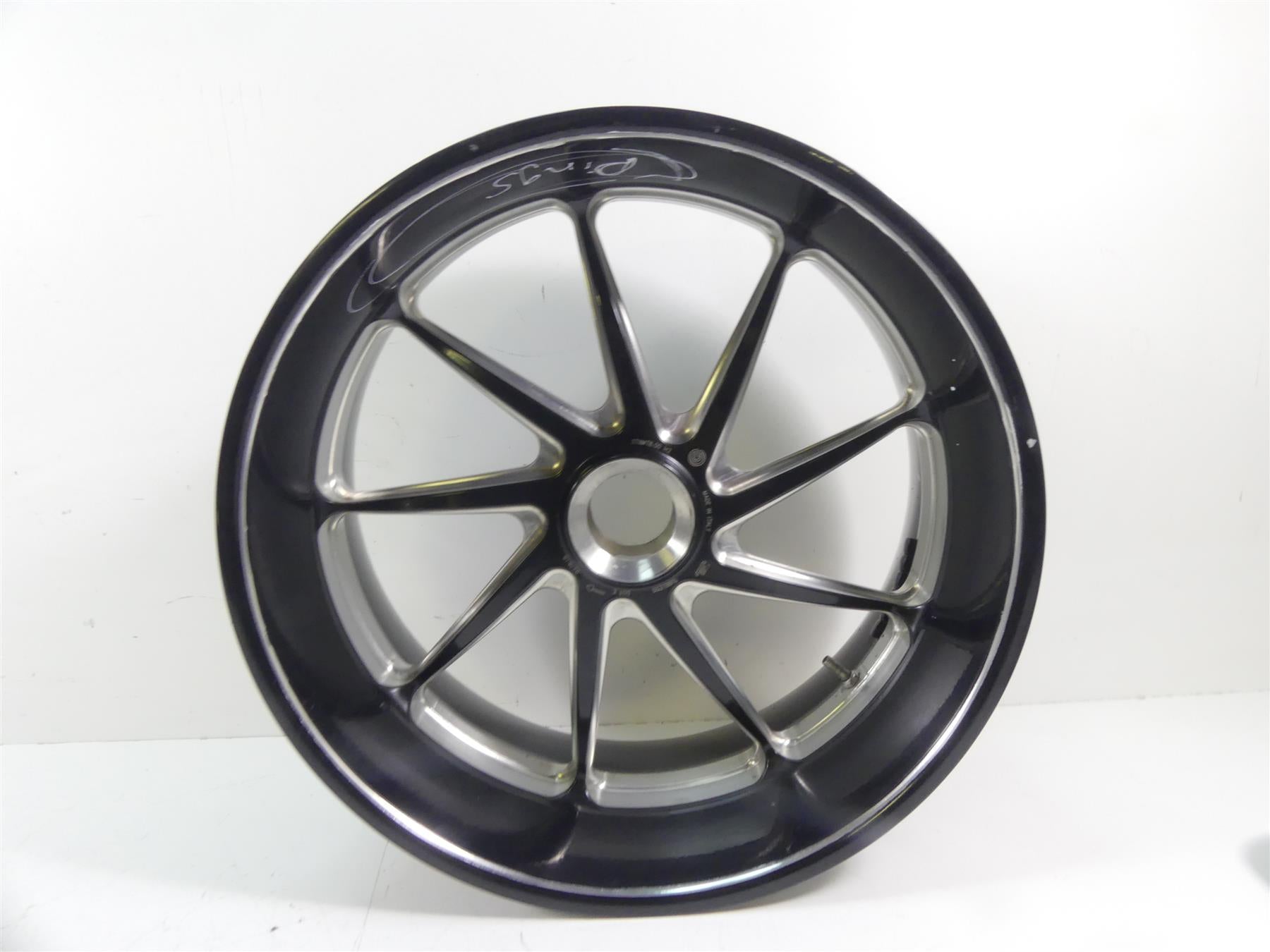 2015 Ducati Diavel Carbon Red Straight Rear Wheel Rim 17x8 - Read 50221351B {{ shop.shopifyCountryName }} - Mototech271