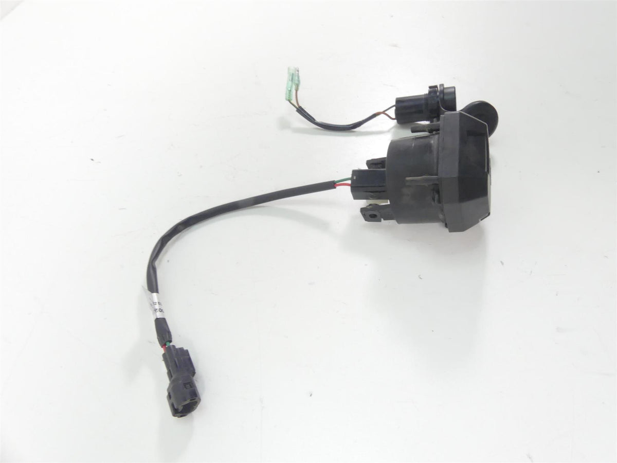 2022 Kawasaki KLR650 KL650 Adv USB & 12V Plug Connecter Set 32099-0814 {{ shop.shopifyCountryName }} - Mototech271