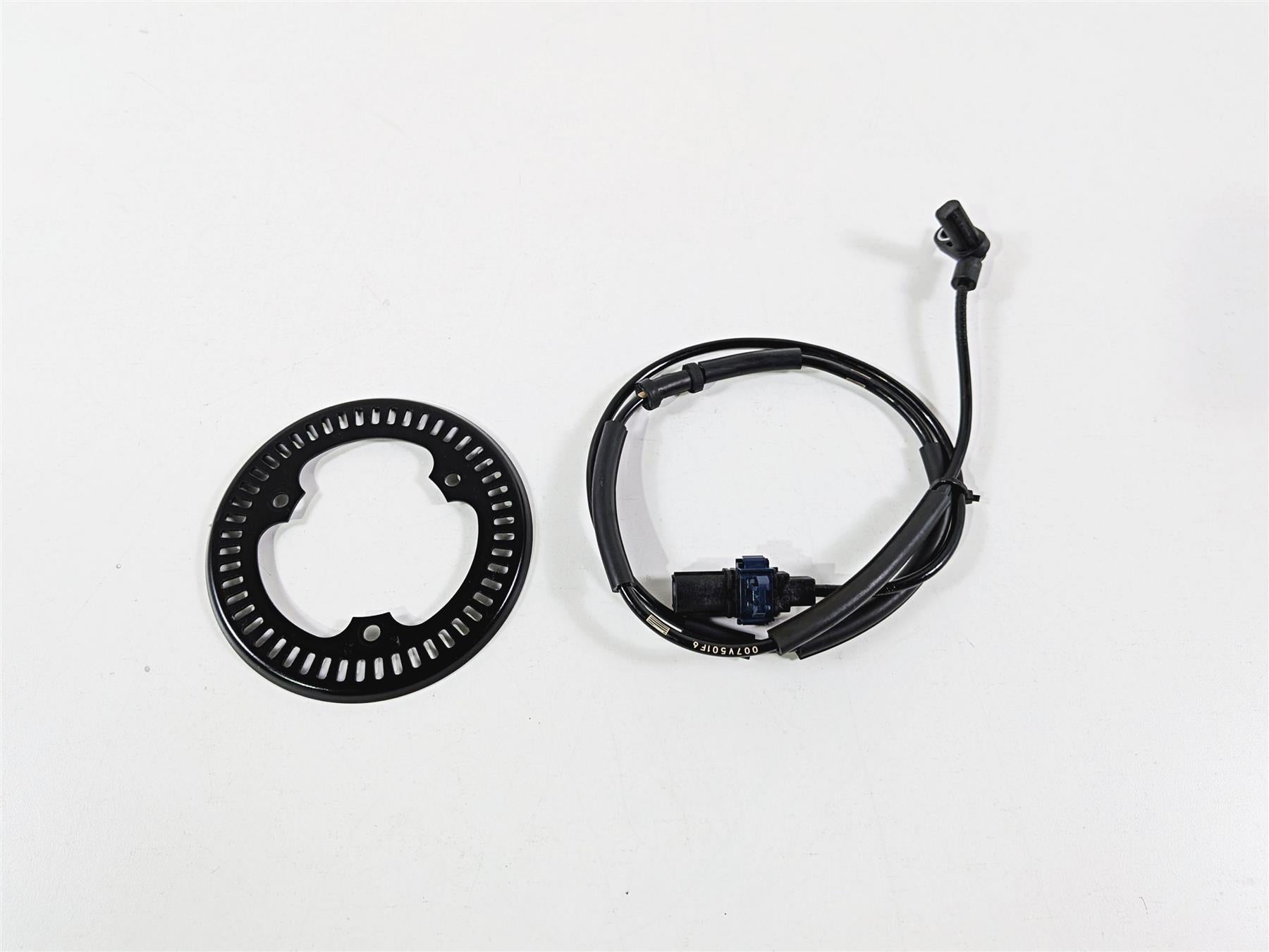 2024 Kawasaki EX500 Ninja 40th An. Front Abs Brake Wheel Speed Sensor 21176-1141 {{ shop.shopifyCountryName }} - Mototech271