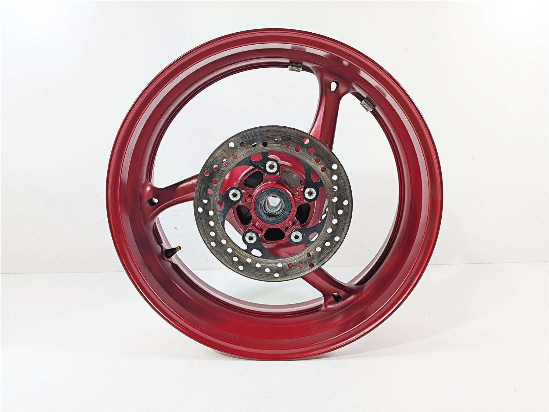 2024 Suzuki GSXR600 Straight Rear Wheel Rim Red 17x5.5 64111-14J00 {{ shop.shopifyCountryName }} - Mototech271