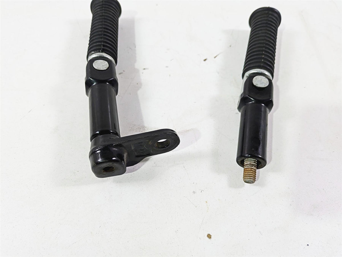 2014 Harley FLS Softail Slim Rear Passenger Footpeg Set 50932-08 {{ shop.shopifyCountryName }} - Mototech271