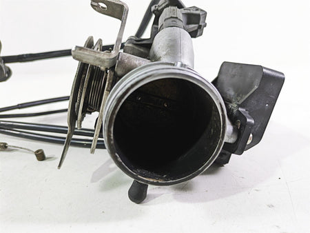 2004 BMW R1150GS R21 Throttle Body Set & Junction Box 13541342495 13541342496 {{ shop.shopifyCountryName }} - Mototech271
