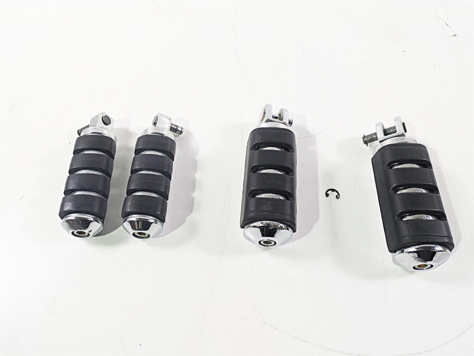 2008 Suzuki M109R VZR1800 Kuryakyn Small Iso Foot Peg Footpeg Footrest Set {{ shop.shopifyCountryName }} - Mototech271
