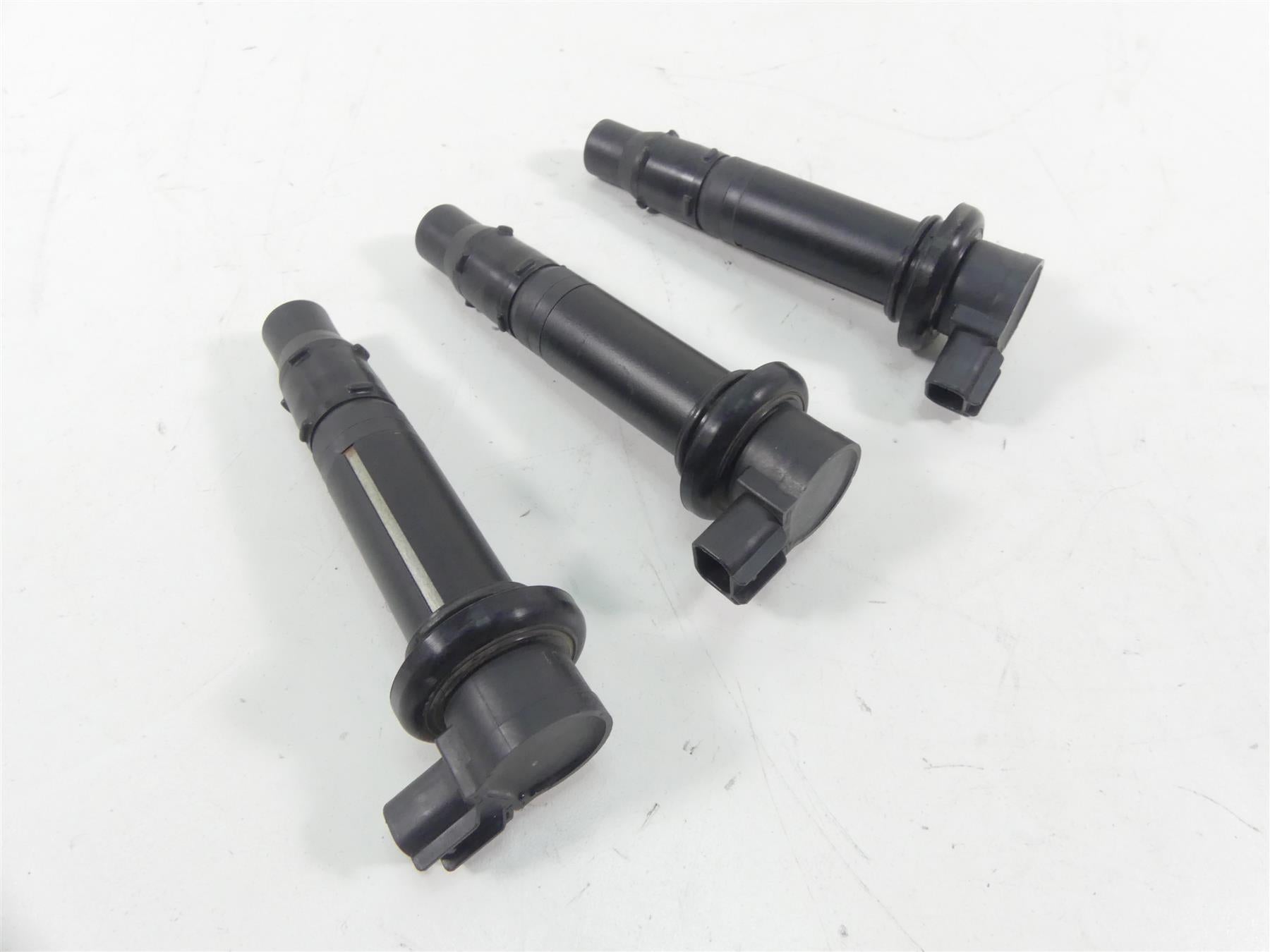 2015 Yamaha MT09 FZ09 Ignition Coil Set 1RC-82310-00-00 {{ shop.shopifyCountryName }} - Mototech271