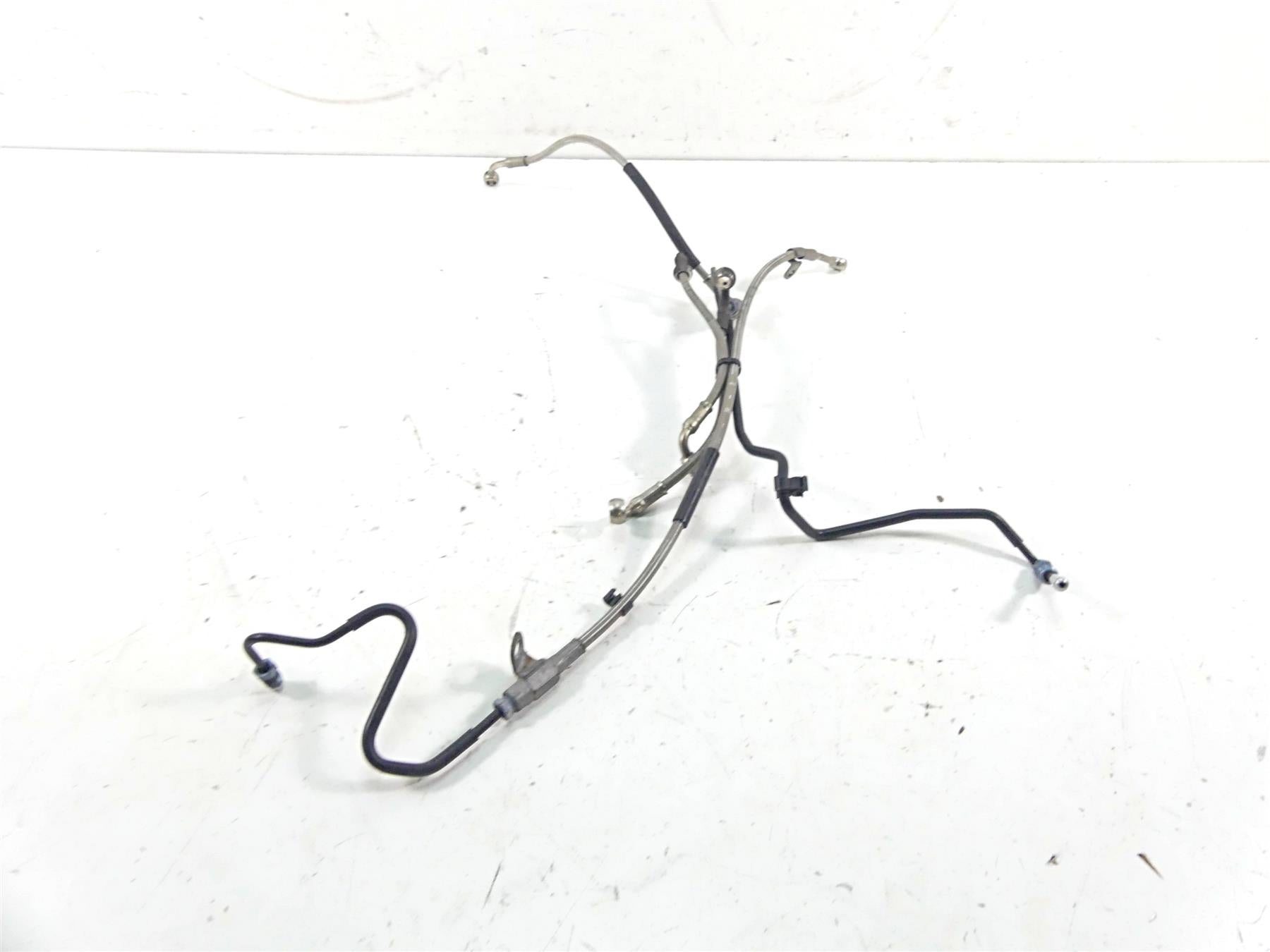 2009 BMW R1200 GS K25 Front Abs Brake Line Hose Set 34327720825 {{ shop.shopifyCountryName }} - Mototech271