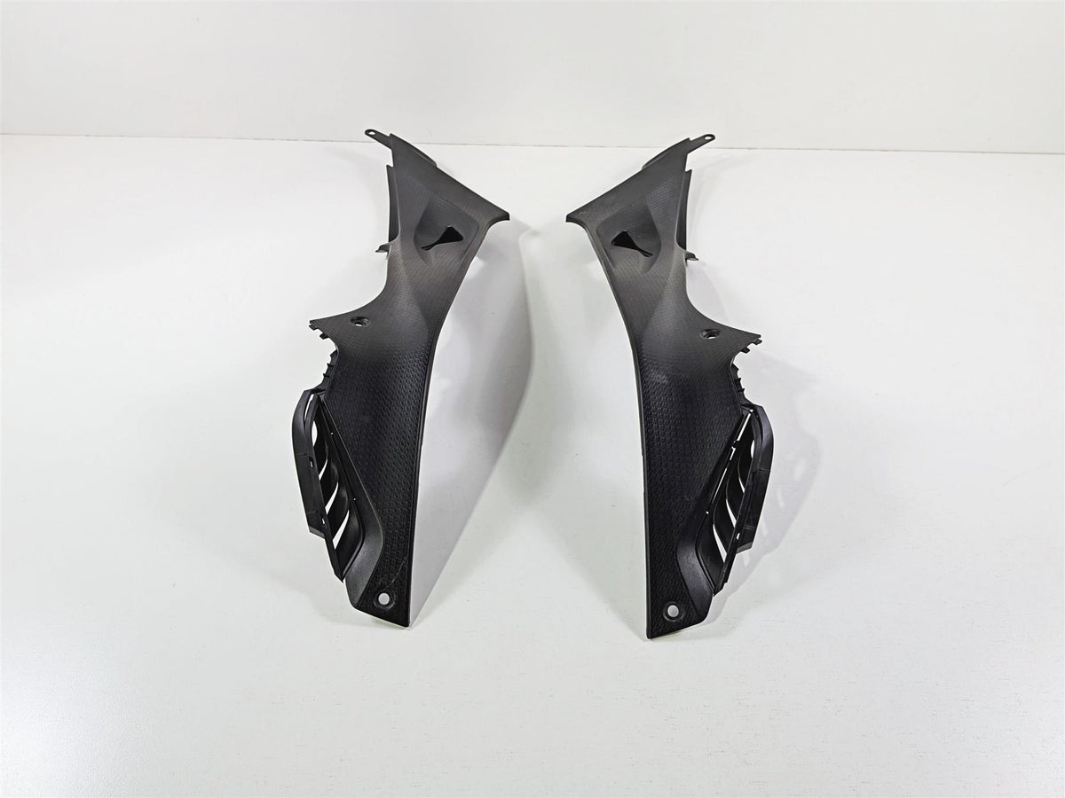 2017 BMW S1000RR K46 Left Right Under Tank Side Cover Fairing 46638551925 {{ shop.shopifyCountryName }} - Mototech271