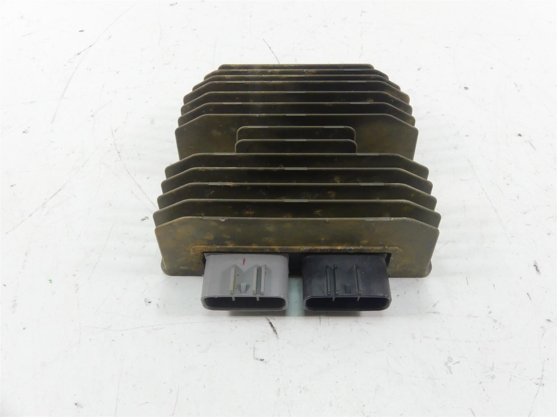 2020 Honda Talon S2X 1000X Rectifier Voltage Regulator FH025AA 31600-HL6-A01 {{ shop.shopifyCountryName }} - Mototech271