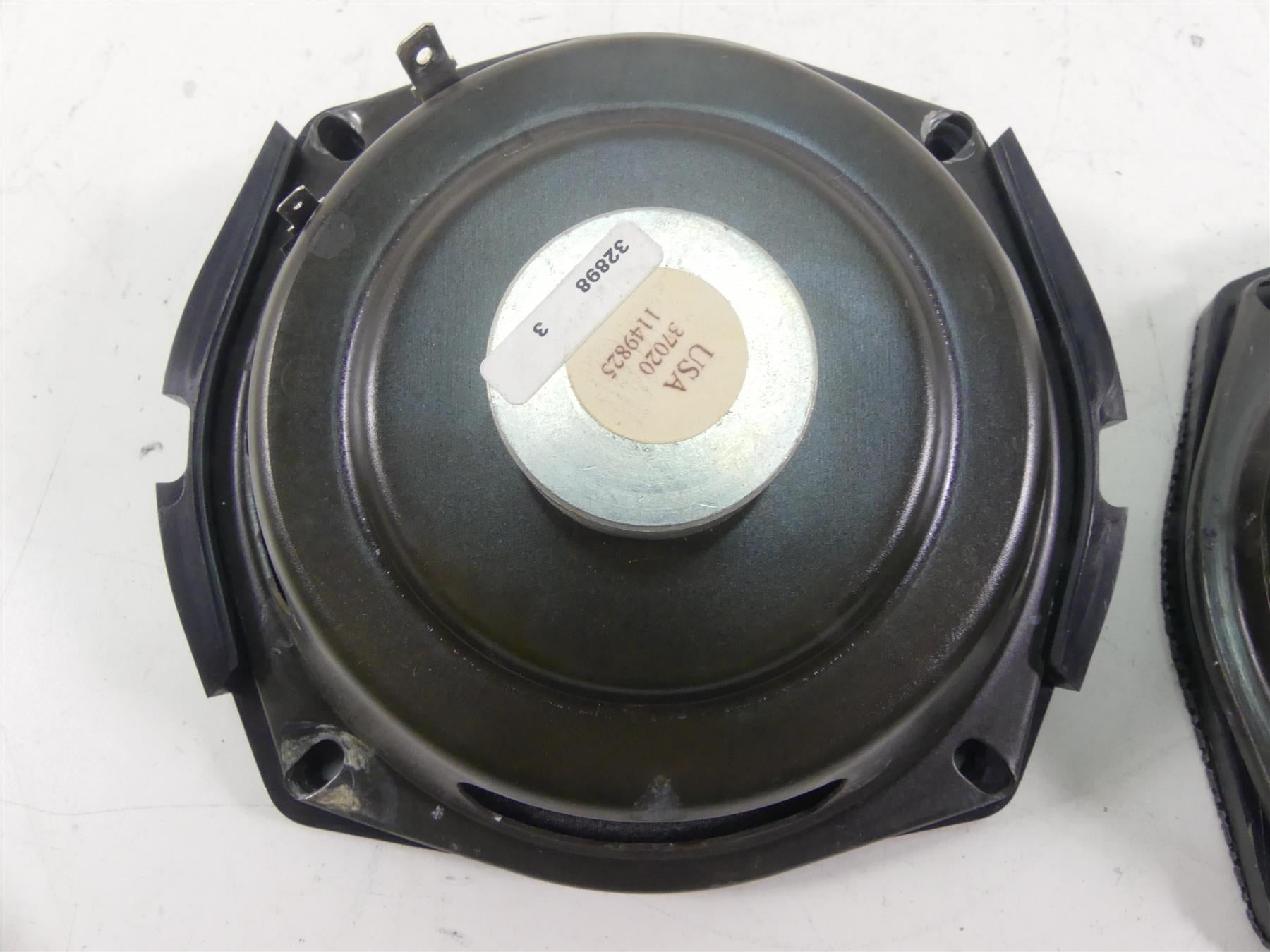 1999 Harley Touring FLHTCUI Electra Glide Front Radio Audio Speaker Set 77181-01 {{ shop.shopifyCountryName }} - Mototech271
