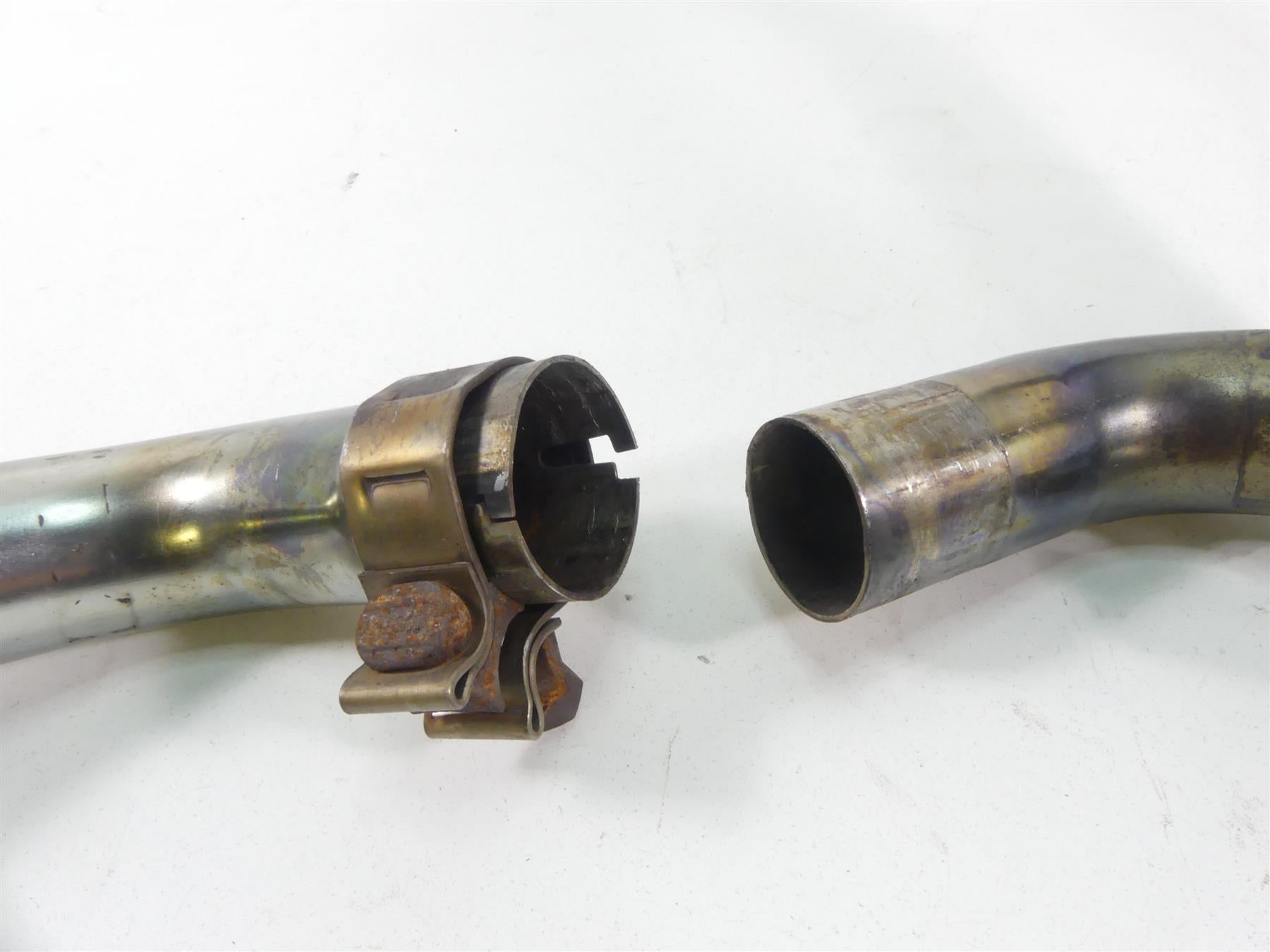 2004 Harley FLHTC SE CVO Electra Glide Exhaust Header Manifold Set Read 65626-98 {{ shop.shopifyCountryName }} - Mototech271