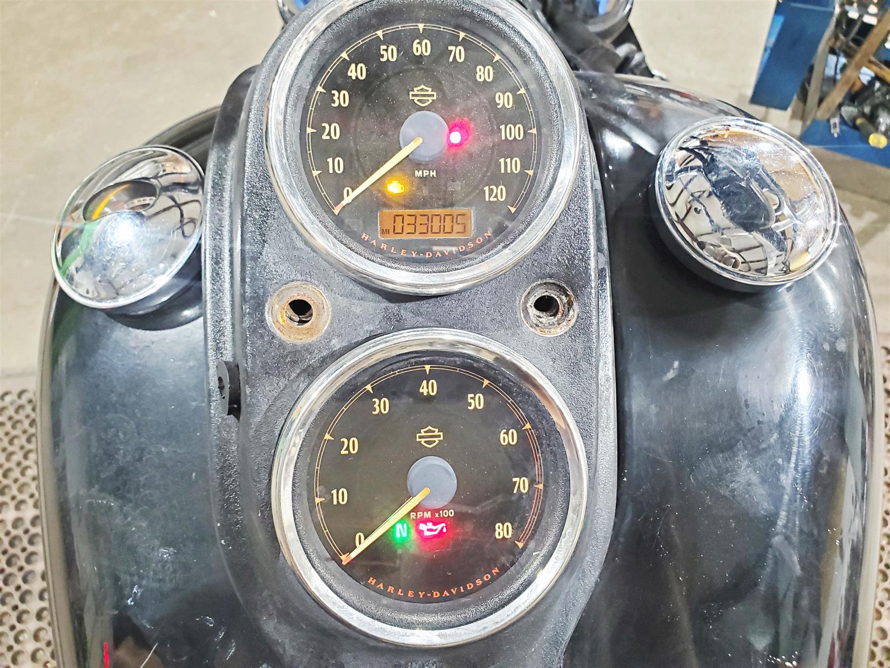2016 Harley FXDL Dyna Low Rider Speedometer Gauge Instrument 33k 67478-12A {{ shop.shopifyCountryName }} - Mototech271