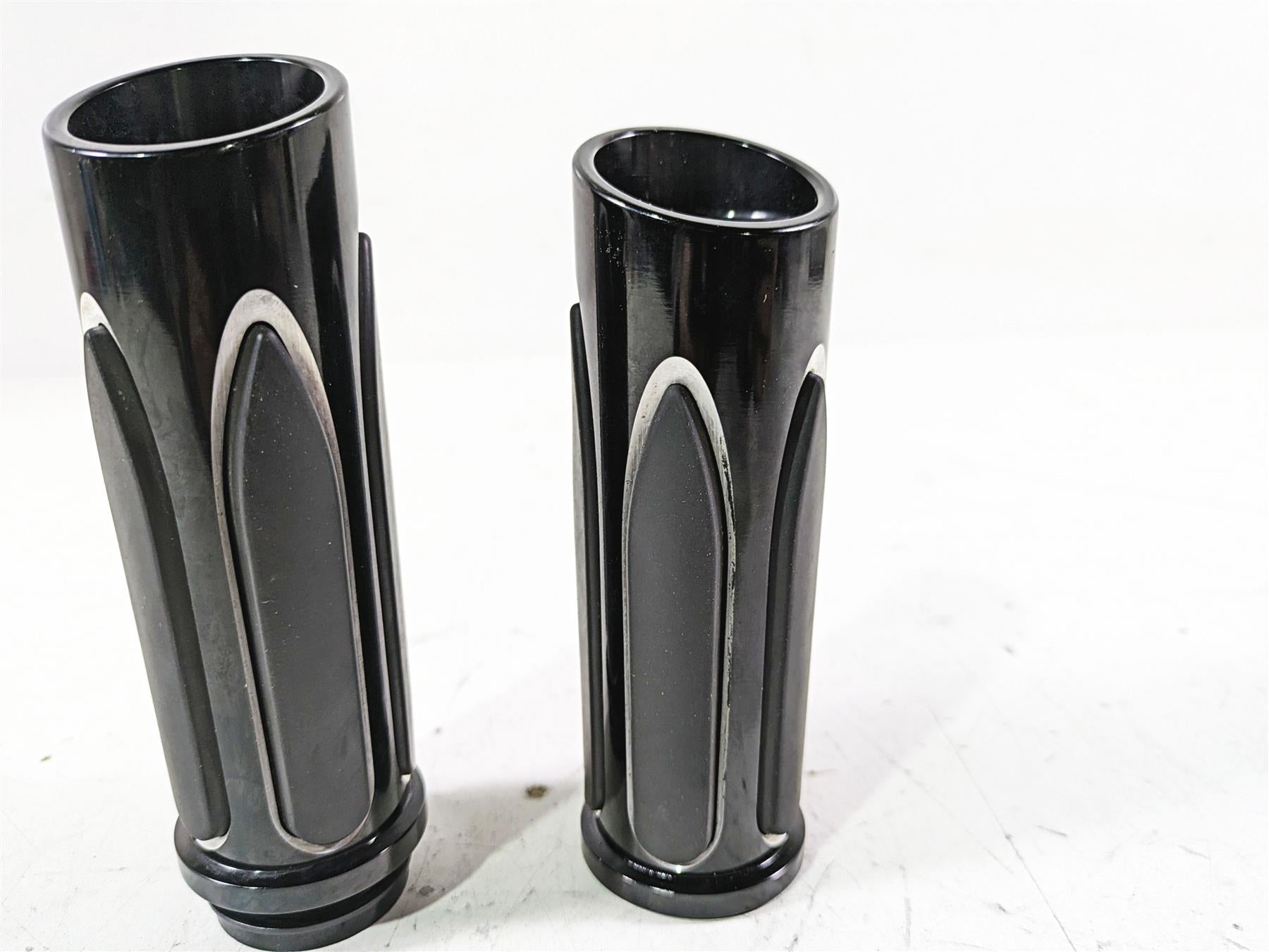 2015 Harley Touring FLHXS Street Glide Arlen Ness Black Deep Cut Grips 07-053 {{ shop.shopifyCountryName }} - Mototech271