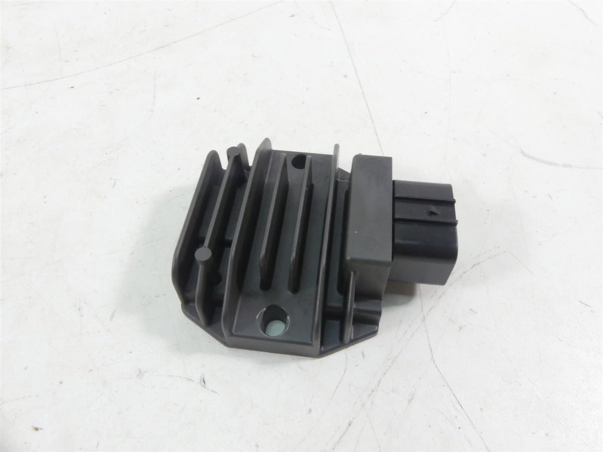 2015 KTM 1190 Adventure R Rectifier Voltage Regulator 60311034000 FH022AA {{ shop.shopifyCountryName }} - Mototech271