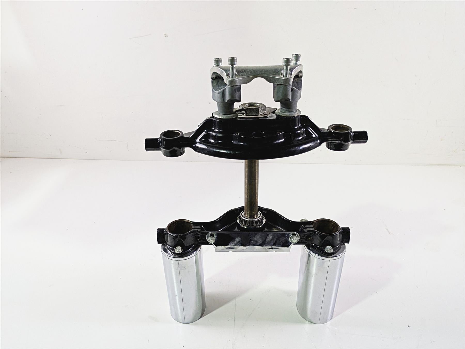 2007 Harley Touring FLHRSE CVO Road King Triple Trees & Riser Set 45446-87A {{ shop.shopifyCountryName }} - Mototech271
