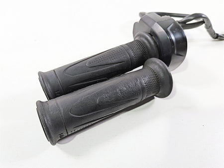 2019 Triumph Speed Triple RS 1050 Ride By Wire Throttle Grip Sensor T2042226 {{ shop.shopifyCountryName }} - Mototech271