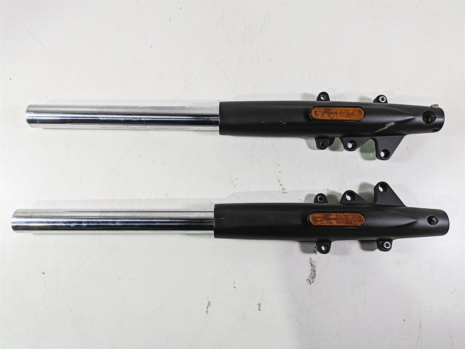 2018 Indian Chieftain Dark Horse Straight Front Forks 46mm 1824021 1824022 | Mototech271