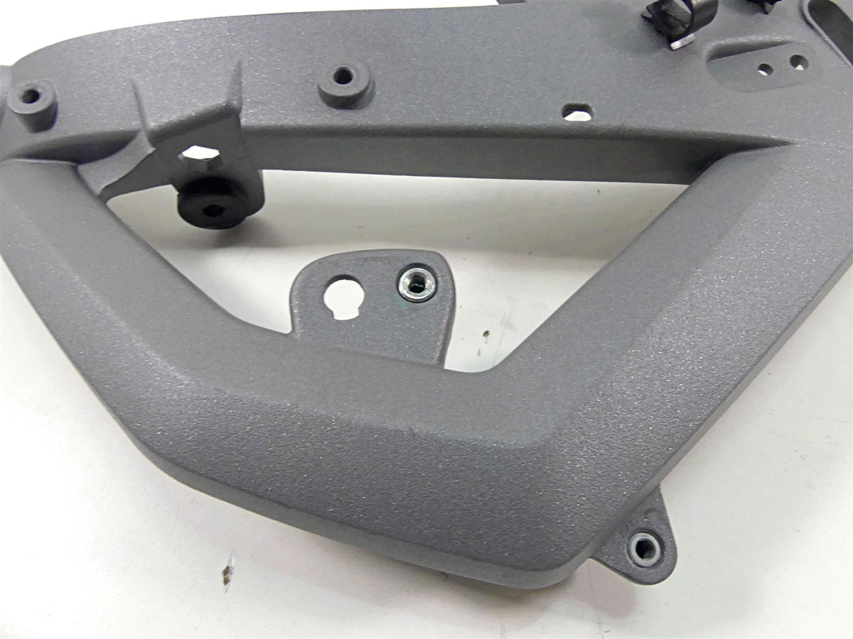 2014 BMW R1200GS K50 Front Right Panel Carrier Stay Bracket - Read 46638528674 {{ shop.shopifyCountryName }} - Mototech271