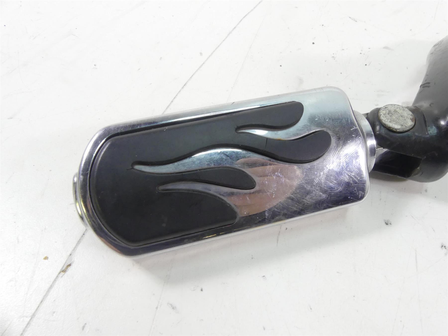 2014 Harley Sportster XL1200 C Rear Passenger Footpeg Set 49314-04 49315-04 {{ shop.shopifyCountryName }} - Mototech271