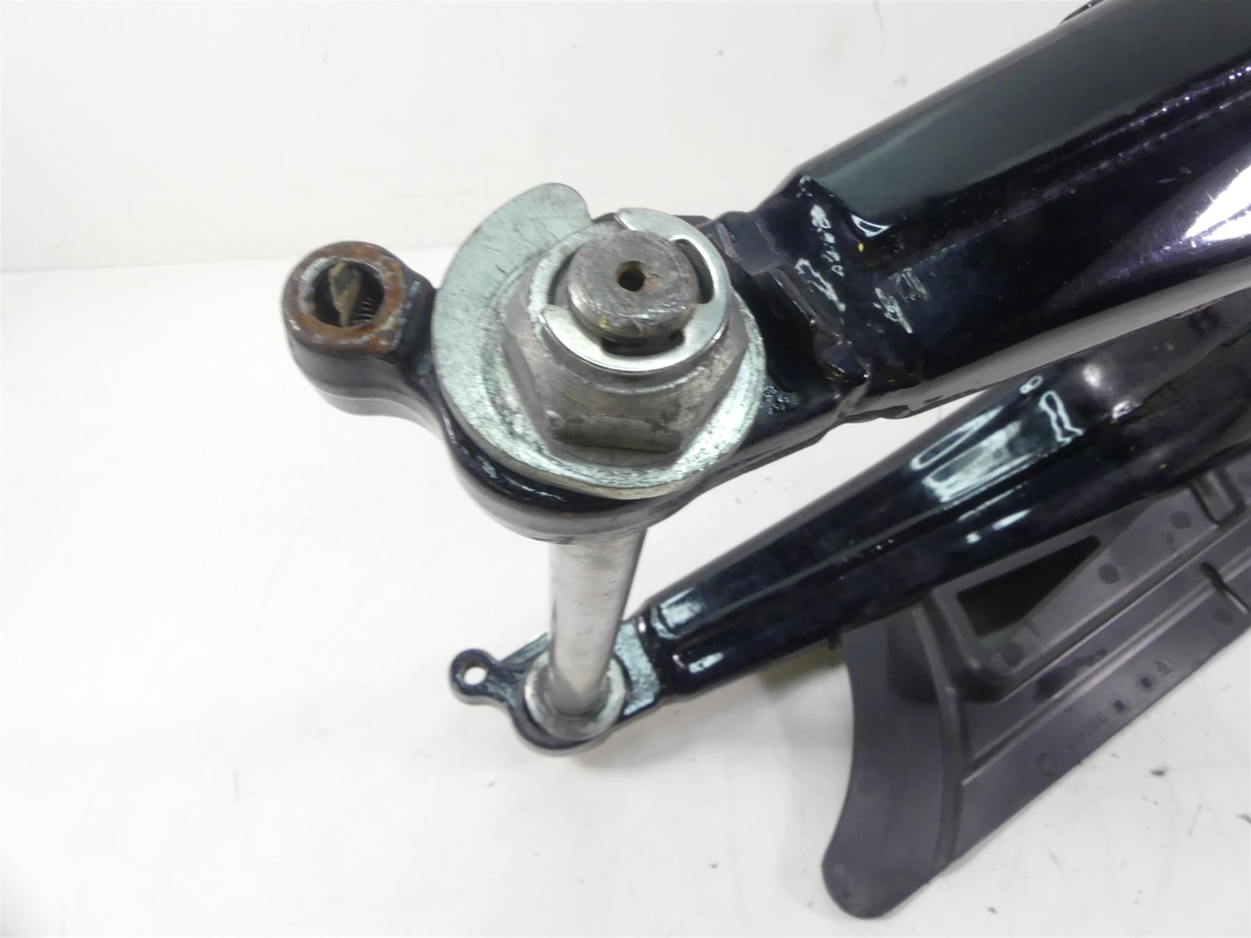 2013 Harley Touring FLHX Street Glide Rear Swingarm Swing Arm + Axle 47549-09A {{ shop.shopifyCountryName }} - Mototech271