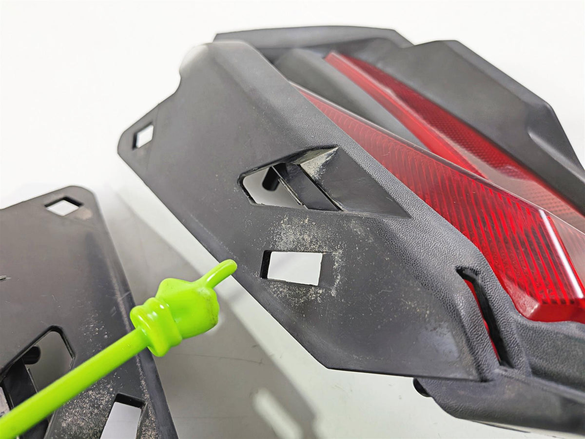 2018 Can Am Maverick X3 XRS Turbo R Taillight Tail Light 710004743 710004744-Mototech271