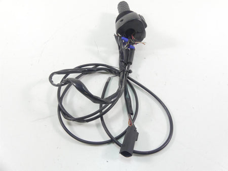 2009 Harley XR1200 Sportster Right Control Switch + Throttle - Read 71684-06A {{ shop.shopifyCountryName }} - Mototech271