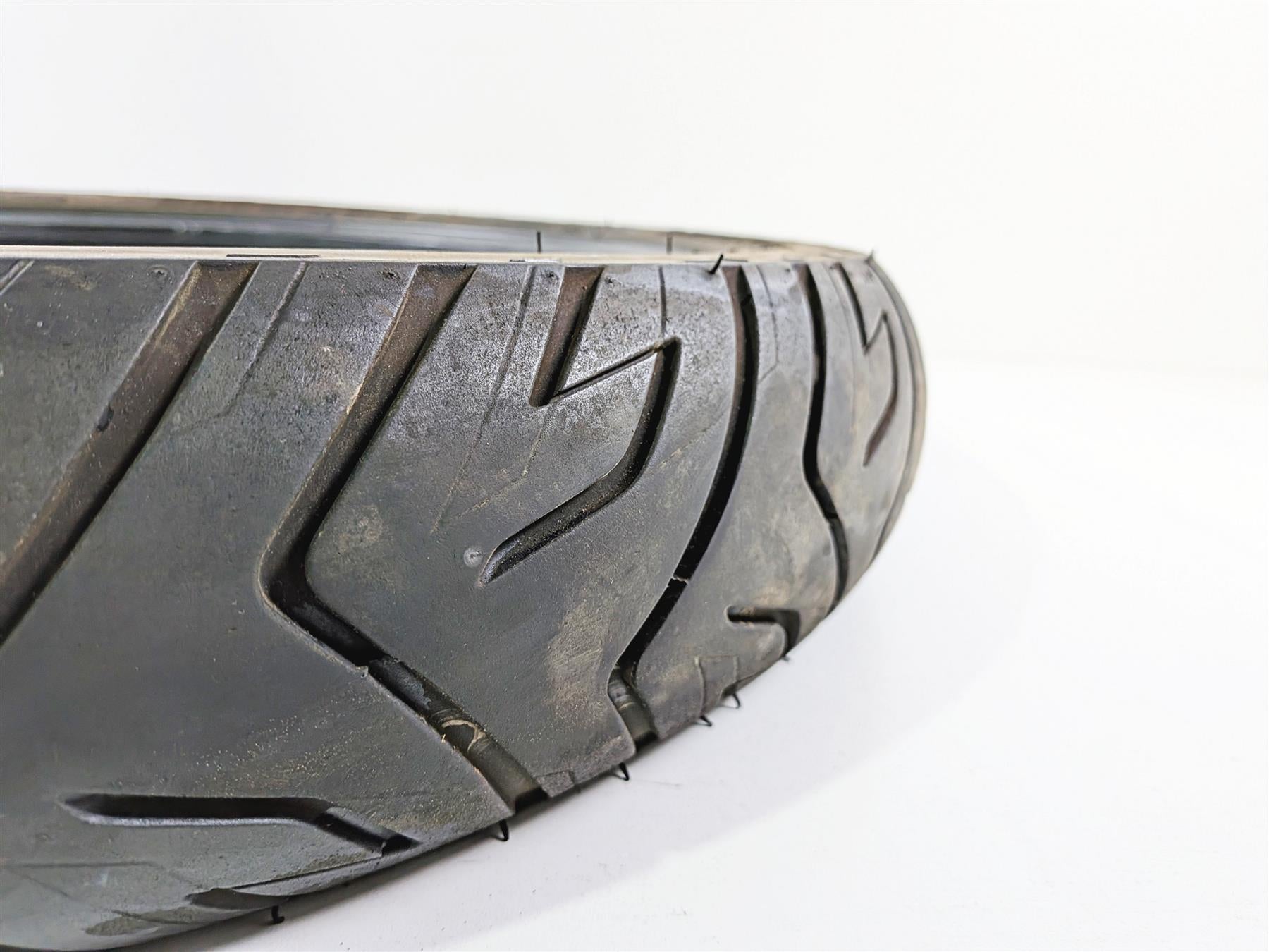 Used Motorcycle Front Tire Bridgestone Battlax Adventure A41F 100/90-19 8845 {{ shop.shopifyCountryName }} - Mototech271