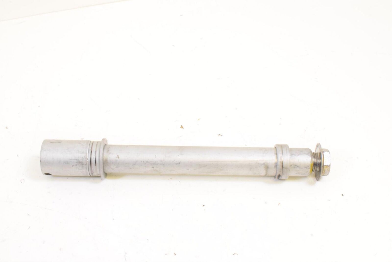 05 Honda CBR1000RR CBR1000 RR Front Wheel Axle Spindle 44301-MCJ-000 {{ shop.shopifyCountryName }} - Mototech271